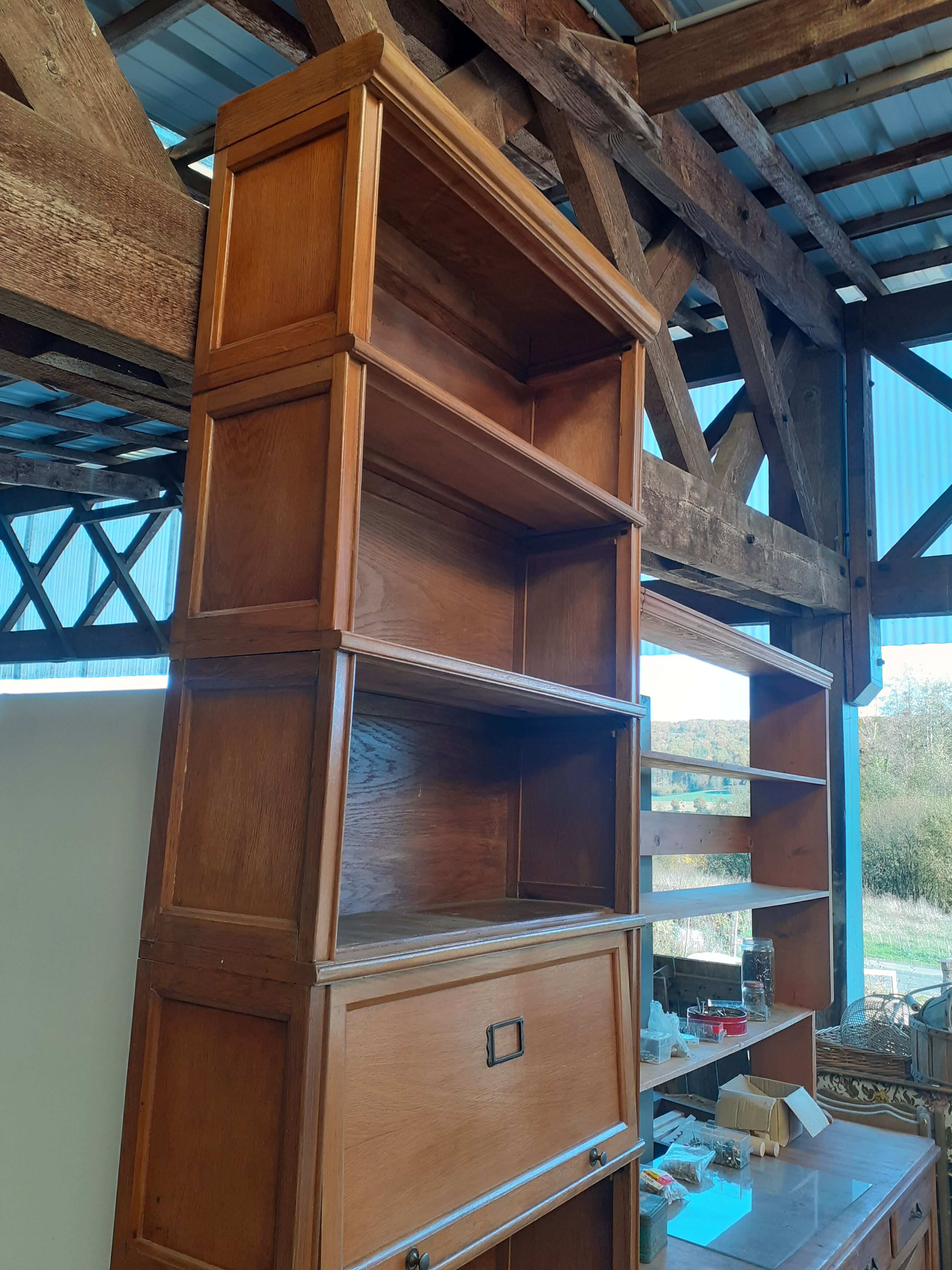 MD bookcase