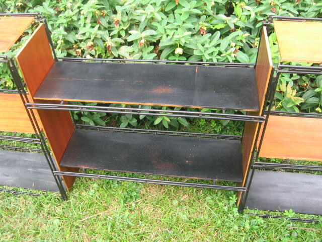 Vintage "multistrux" modular shelf