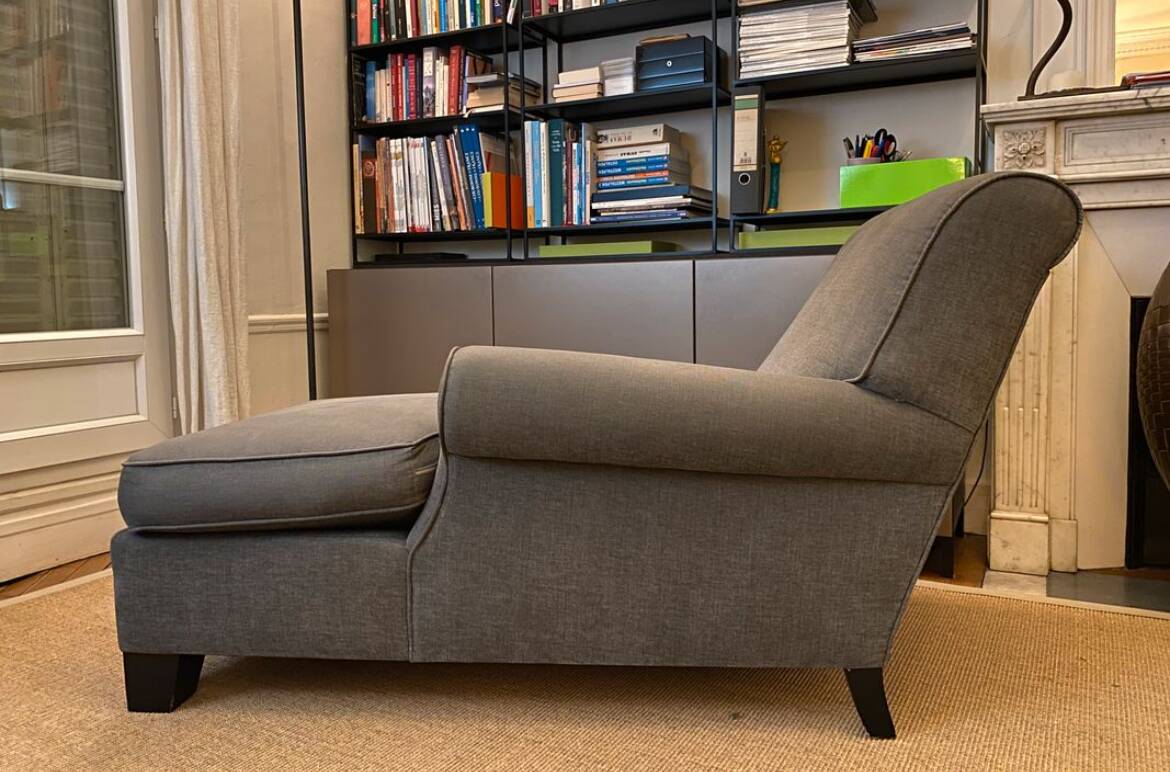 Chiffonnière original Cassina (  pieds et housse modifiés )