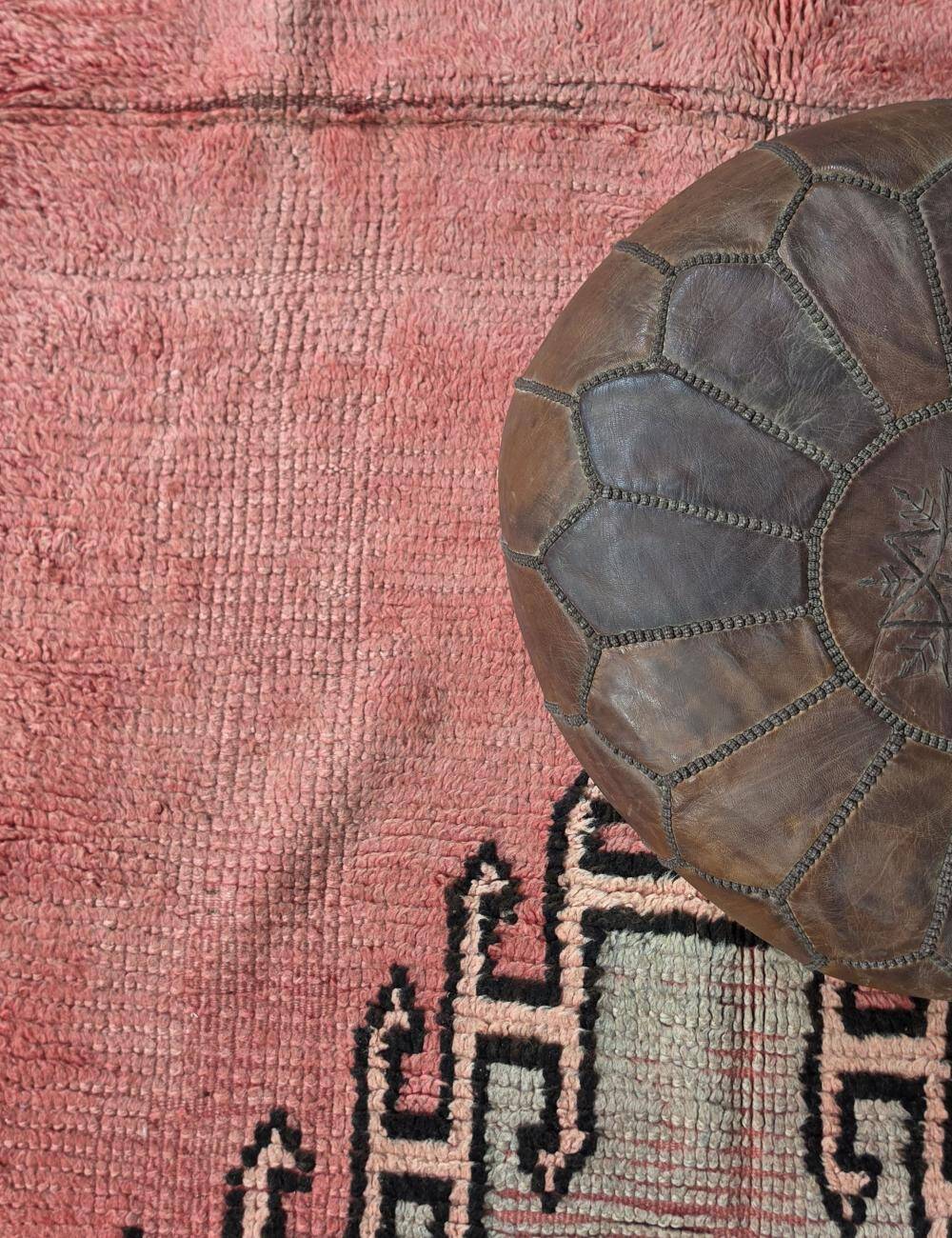 Vintage Rose Rug - 336 x 170 cm