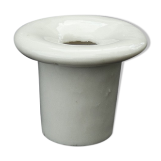 Encrier  en porcelaine à couronne épaisse et fond incurvé
