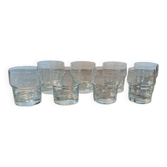 8 verres