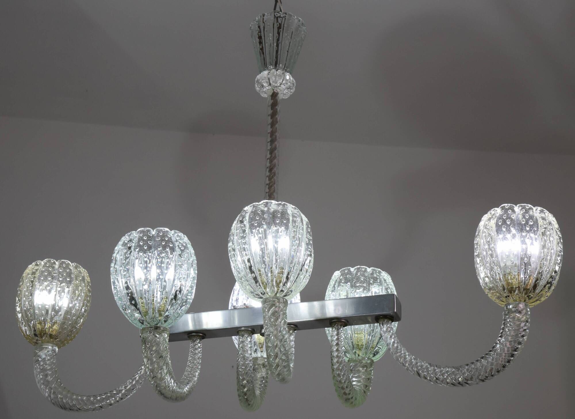 Amazing 6 Light BarovierArt Deco Chandelier, "Bullicante" Glass Murano, 194