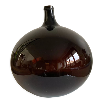 Lady Jeanne Amber Old