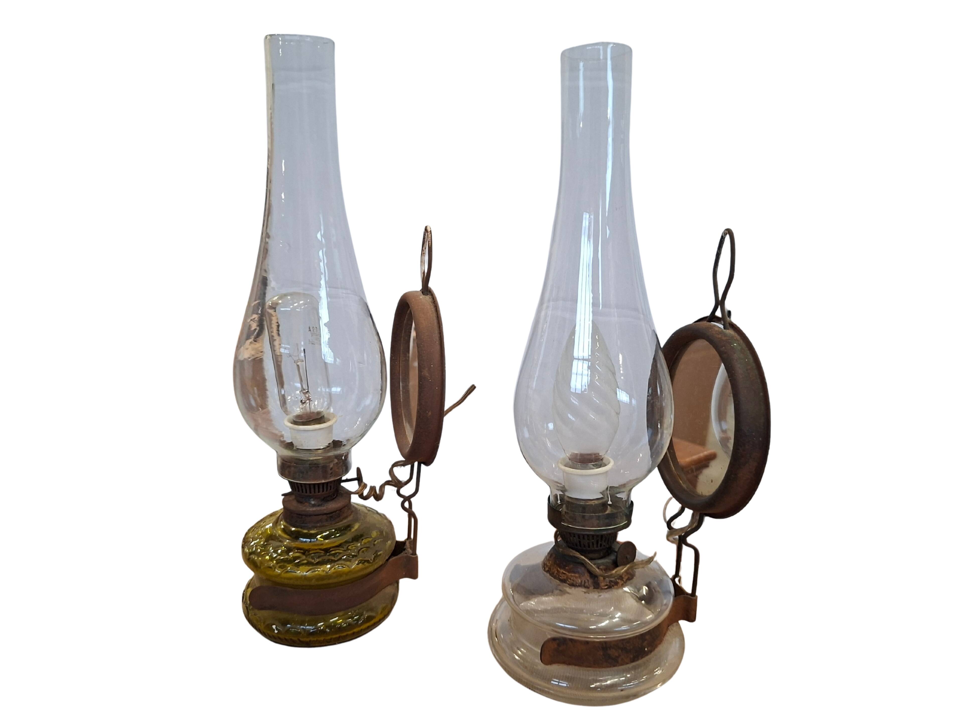 Coppia di Lampade Vintage DITMAR – Antiche Lampade a Olio Elettrificate con