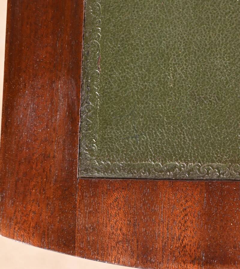 Mahogany Bouillotte Table, Louis XVI style – Mid 20th century