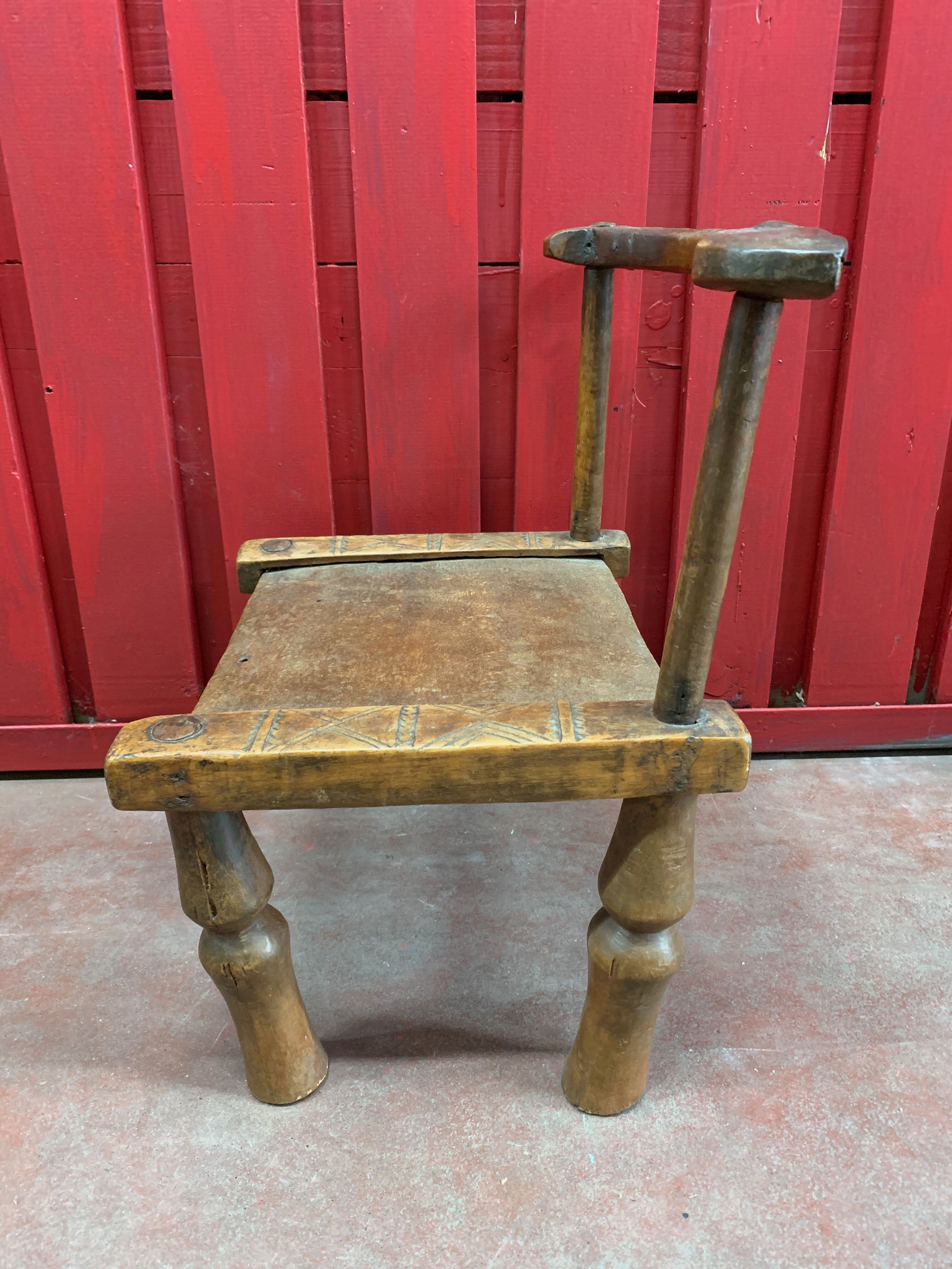 Former Baoulé wooden chair, Ivory Coast