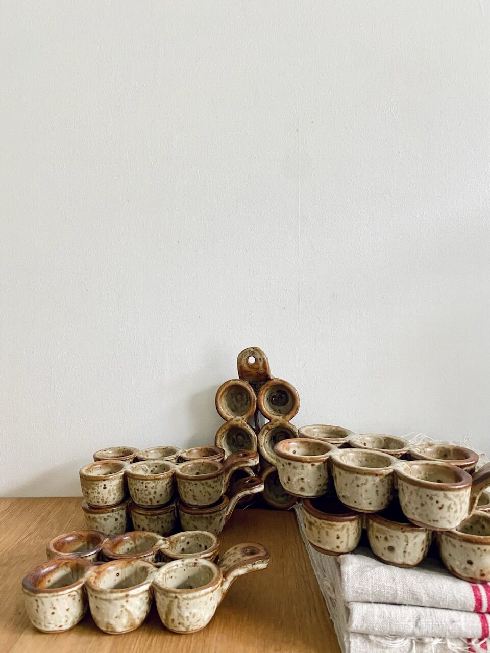 Set of 6 egg dishes in ancient pyrite stoneware
