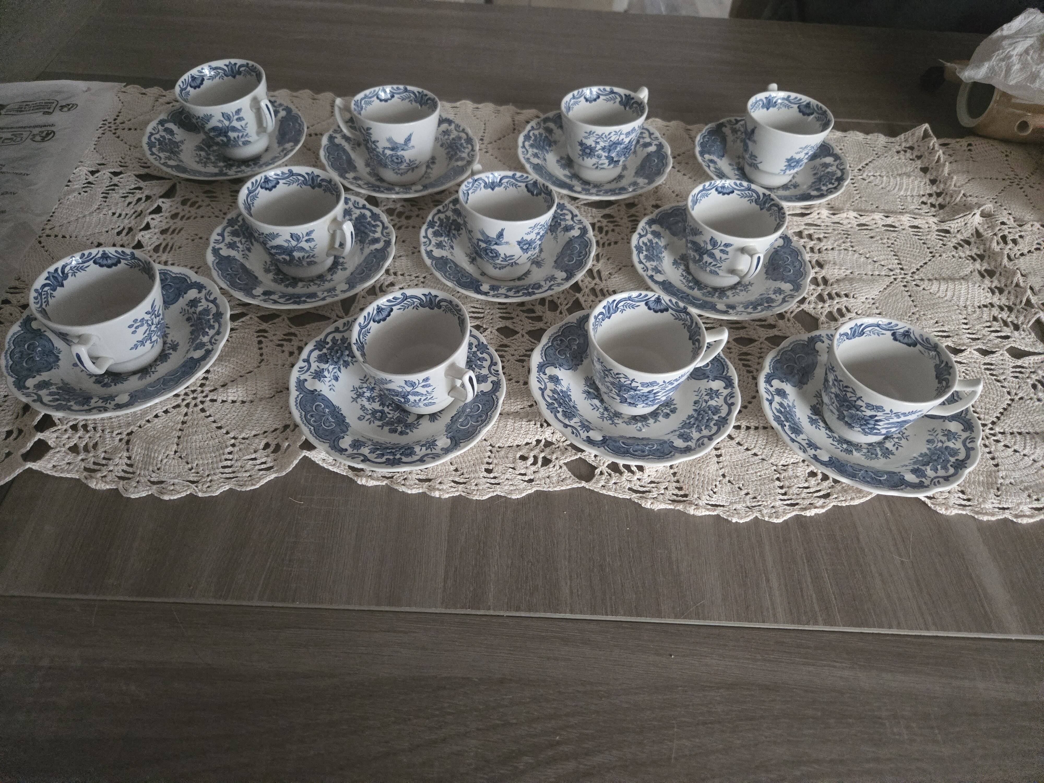 Ridgway Staffordshire tea/coffee service "Windsor" - England