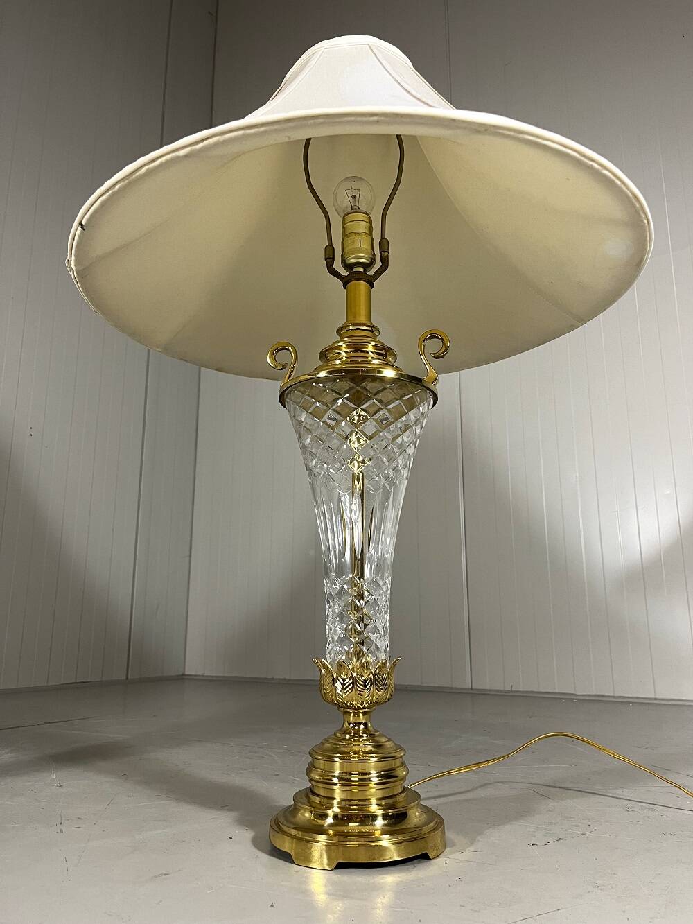 Hollywood Regency crystal & brass table lamps by Underwriters Laboratories Inc