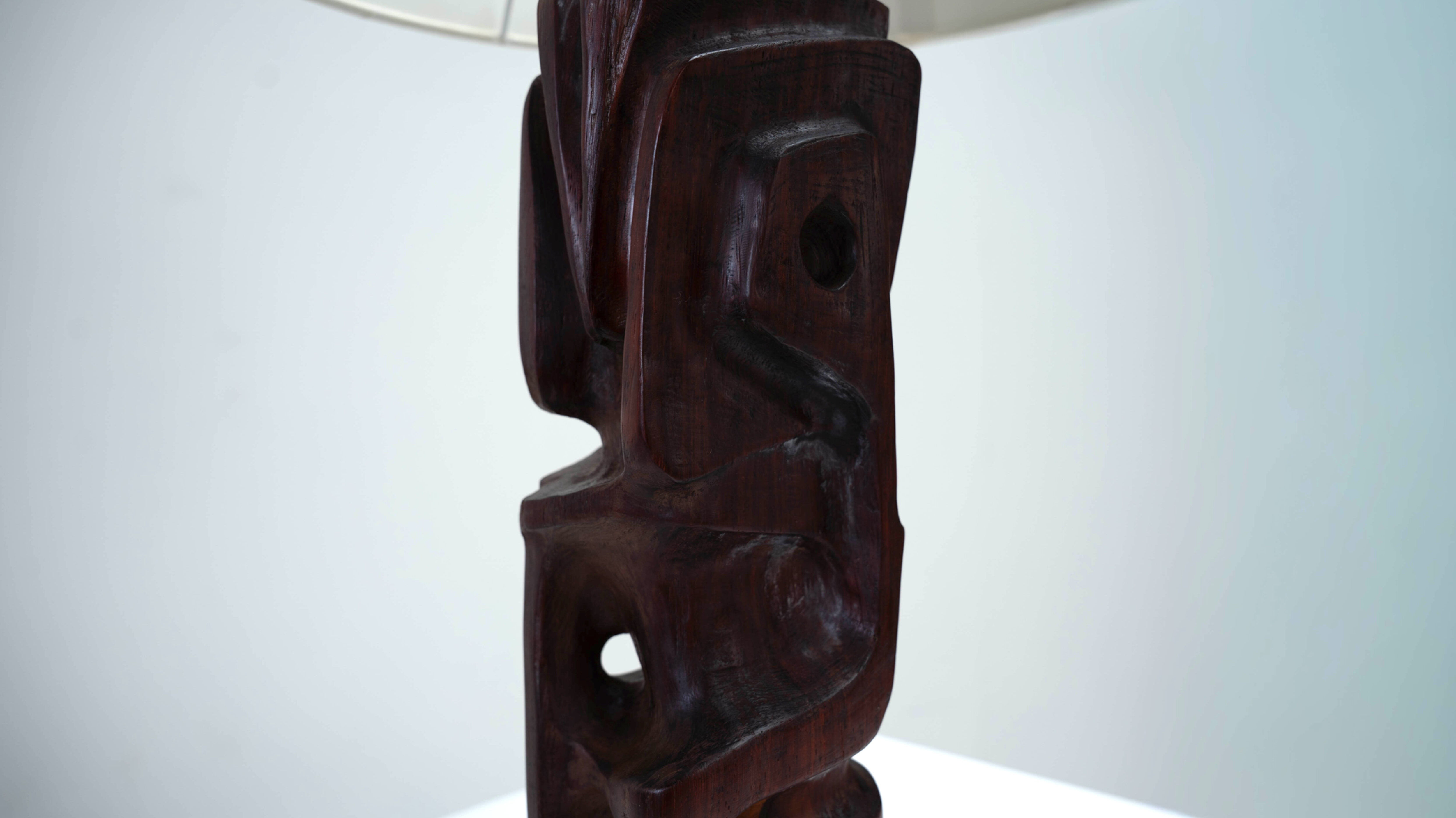 Sculptural table lamp by Gianni Pinna