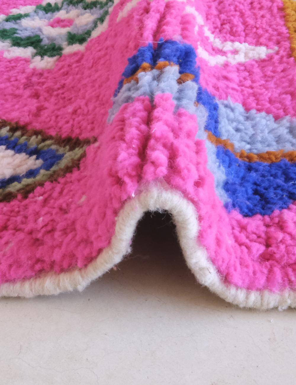 Modern Berber Rug - 246 x 181 cm