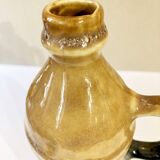 Enameled ceramic bottle with handle