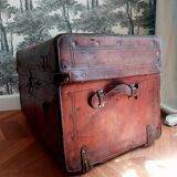 Leather trunk early twentieth