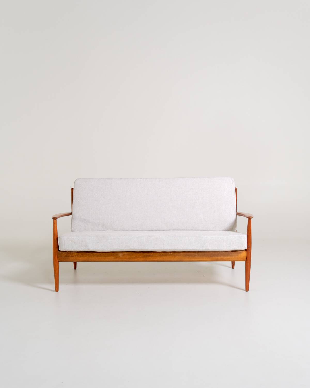 “118” Sofa by Grete Jalk for France & Daverkosen, 1950s