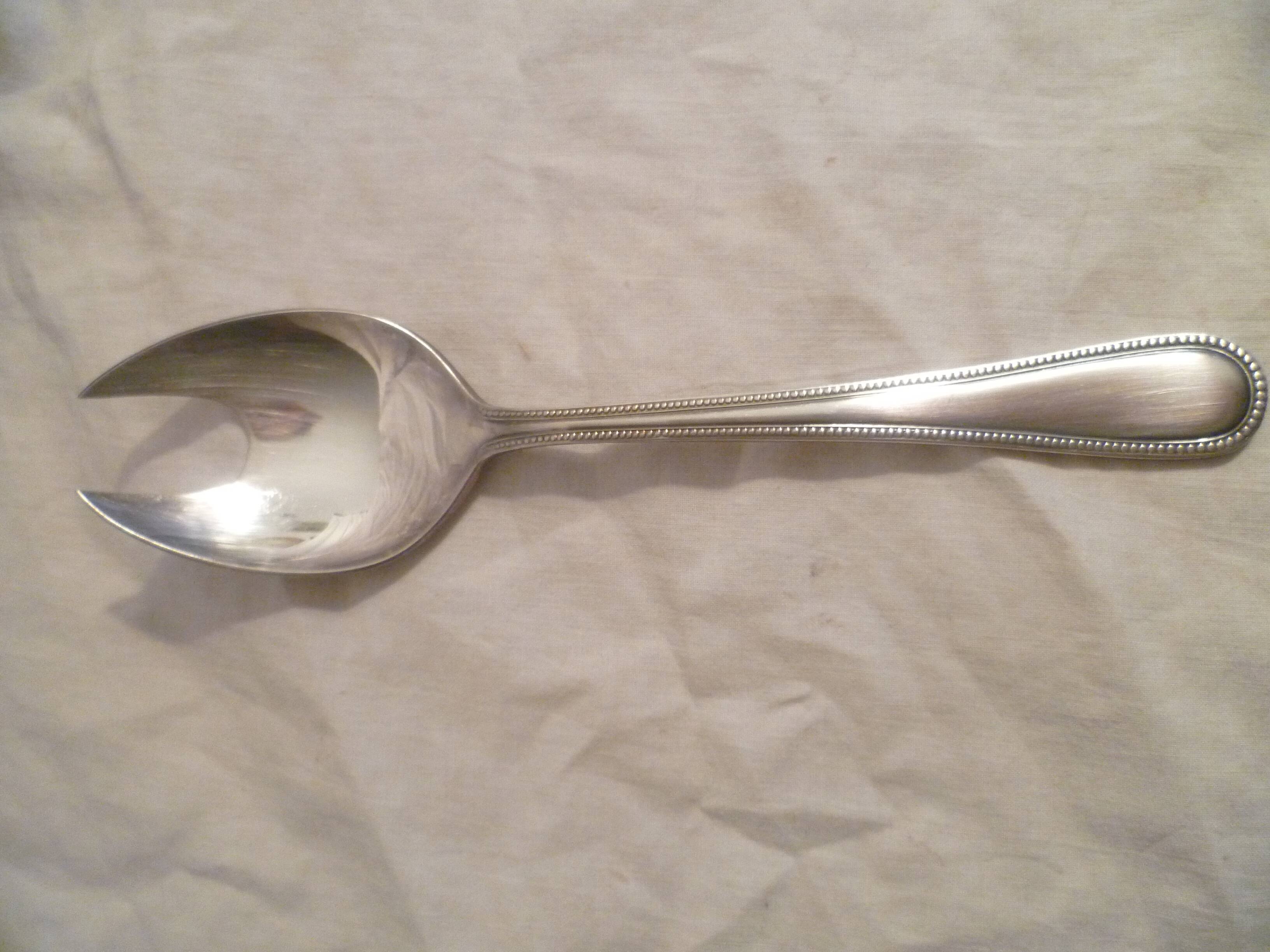 Cookie spoon in silver metal pearl model