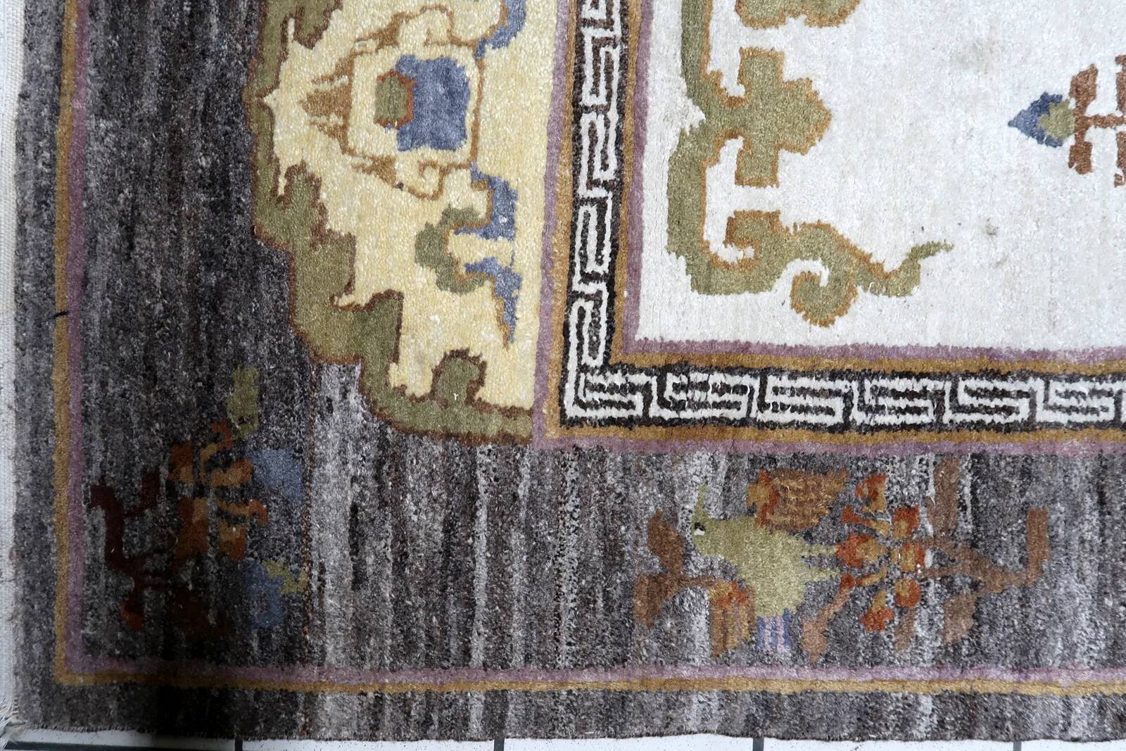 Vintage Tibetan Art Deco Khaden rug 95cm x 202cm 1960s