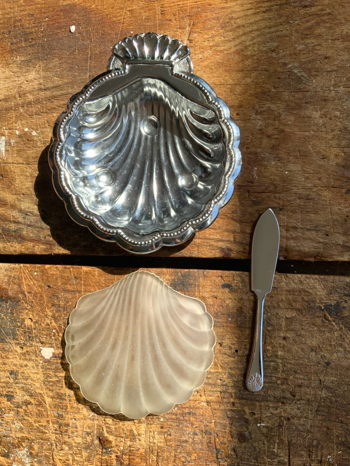 Shell butter dish