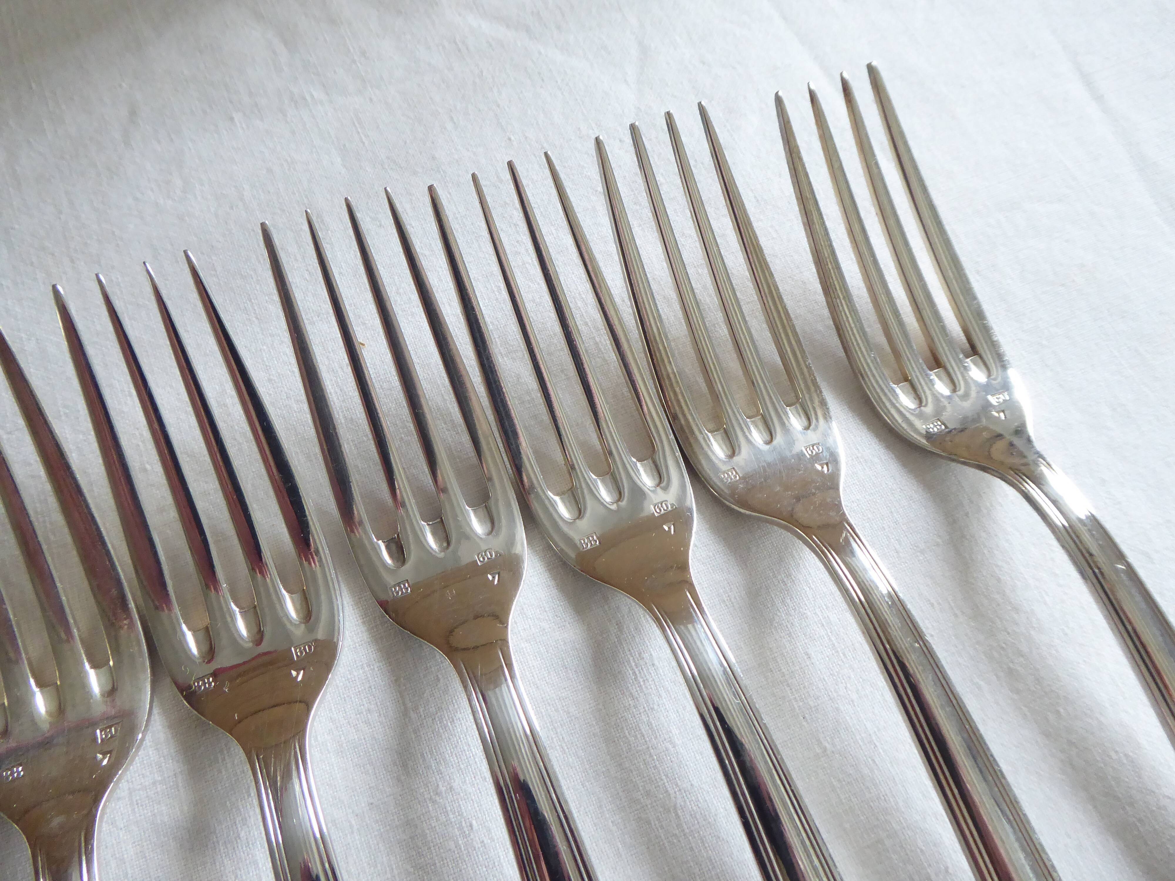 12 dessert forks, silver metal