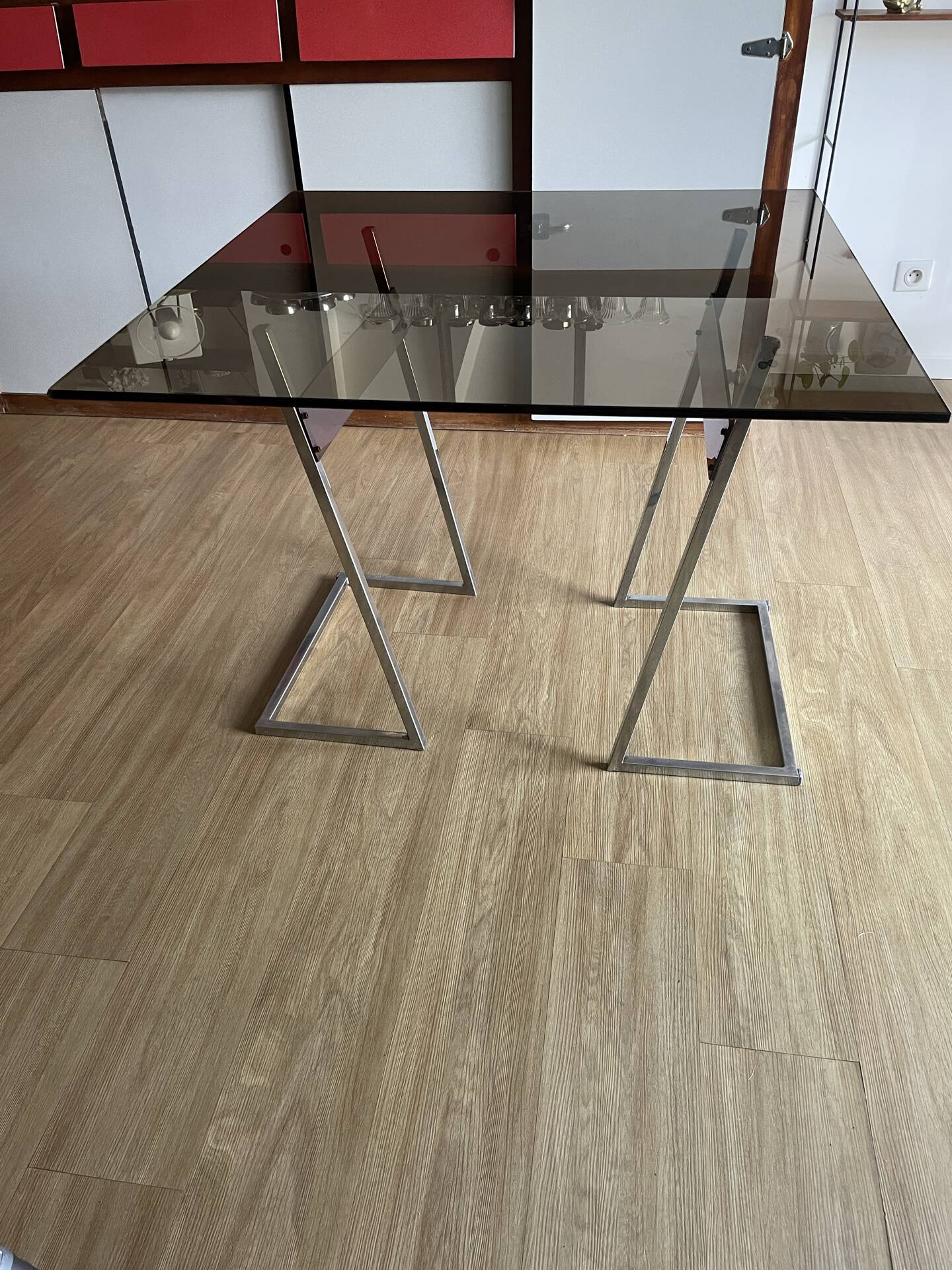1970s table design