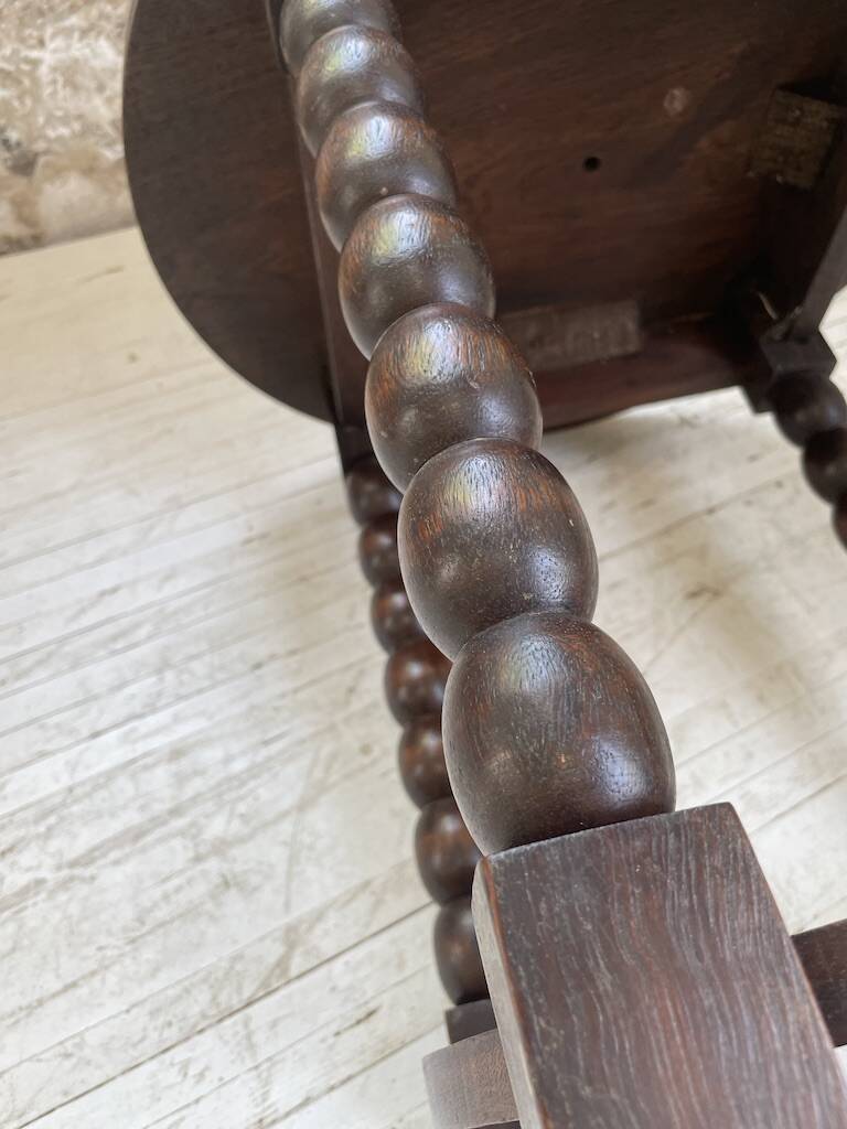 Table d’appoint brutaliste style Dudouyt