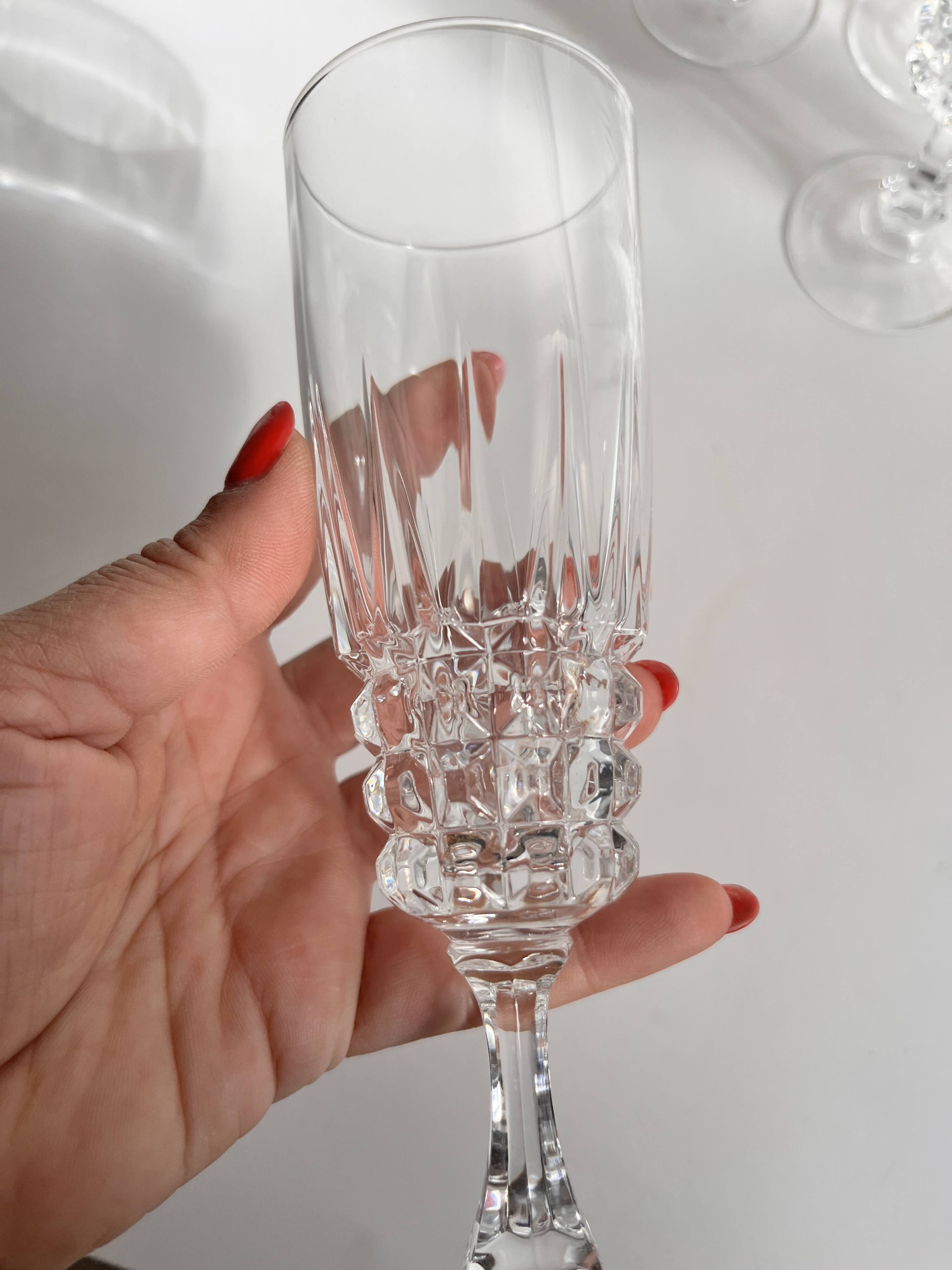 7 crystal champagne flutes