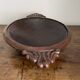 Plat creux en bois sculpté