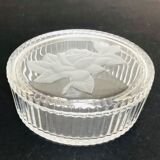 Oval glass box with pink engraved decoration