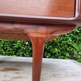 Vintage teak chest of drawers