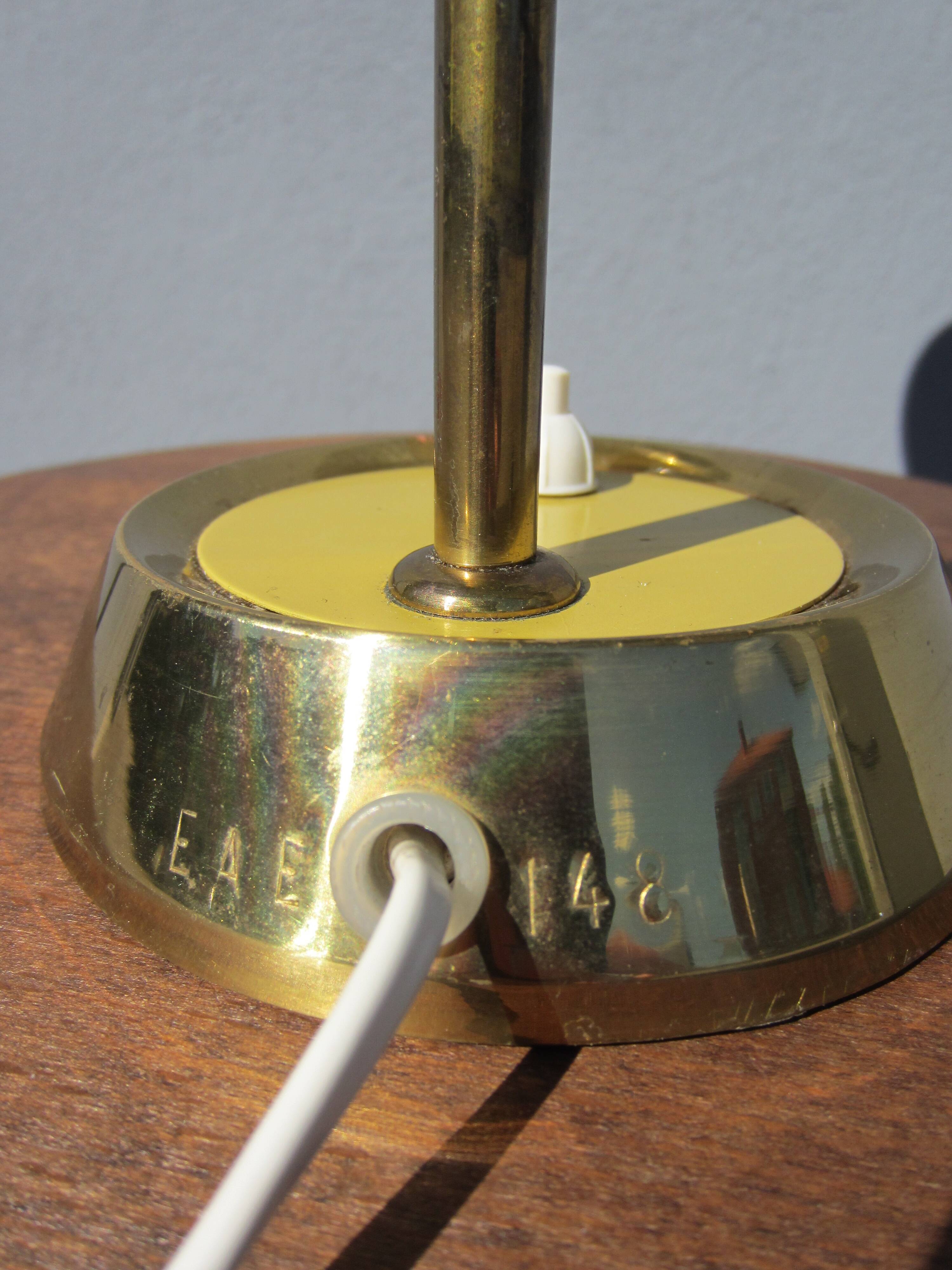 Scandinavian articulated desk lamp by Lorentzons