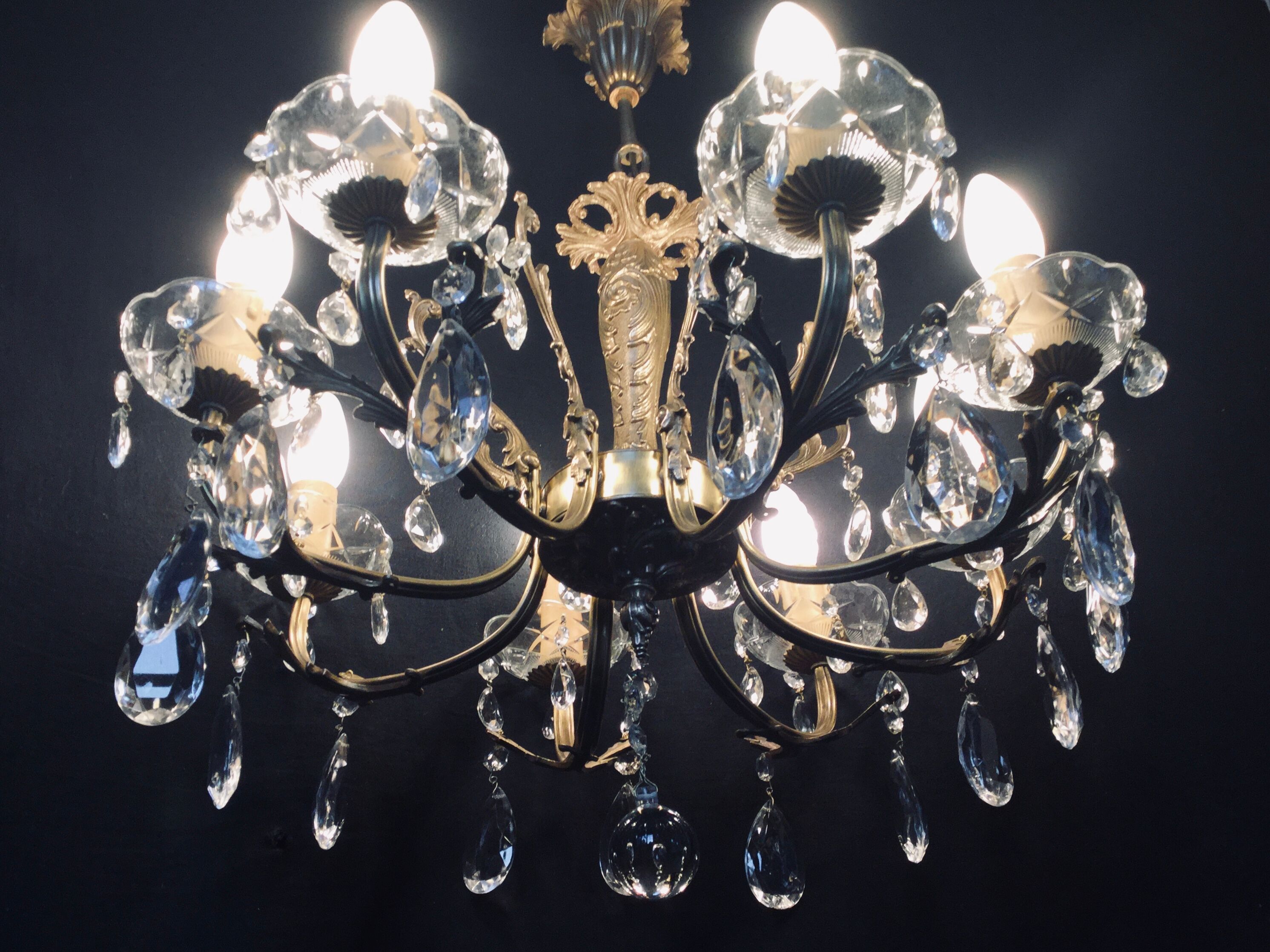 8 lights, crystal, bronze and brass chandelier