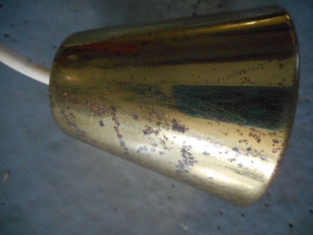 Pair of brass suspensions