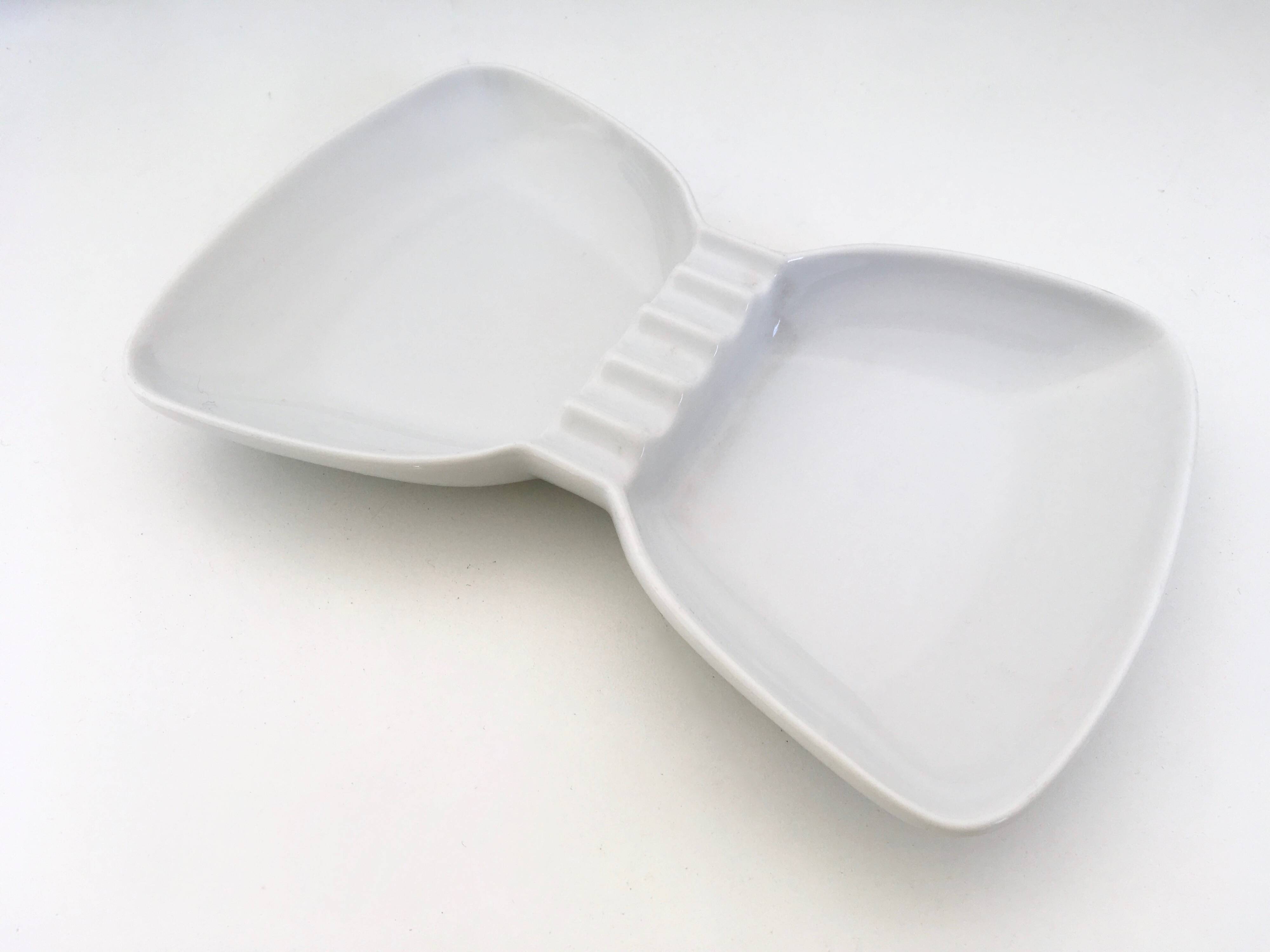 Papillon White Porcelain Ashtray by Guido Andlovitz for Laveno