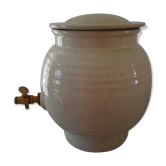 Enamelled sandstone pot