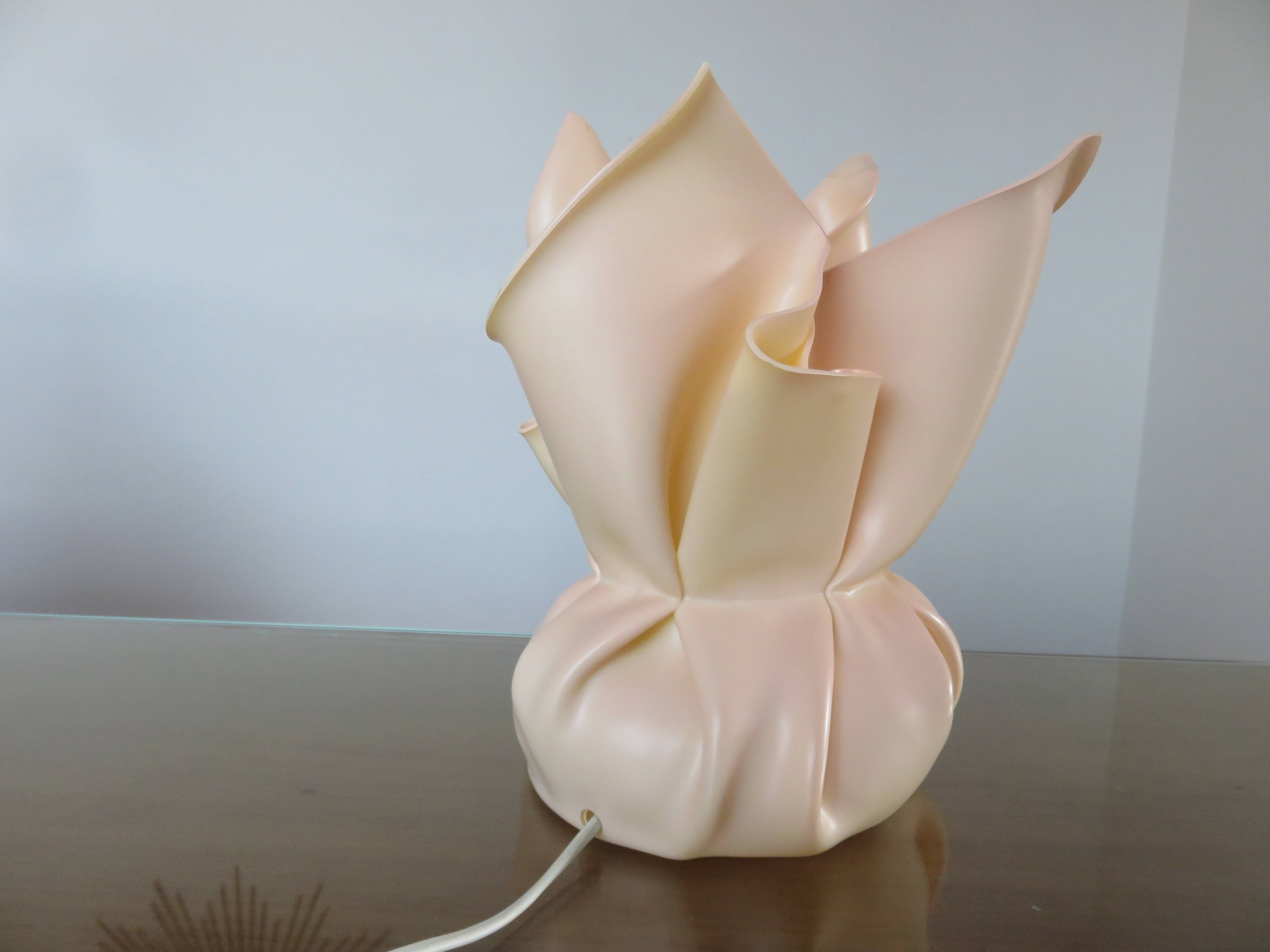 “Les Exclarares” chaplaincy lamp in polycarbonate from the 70s