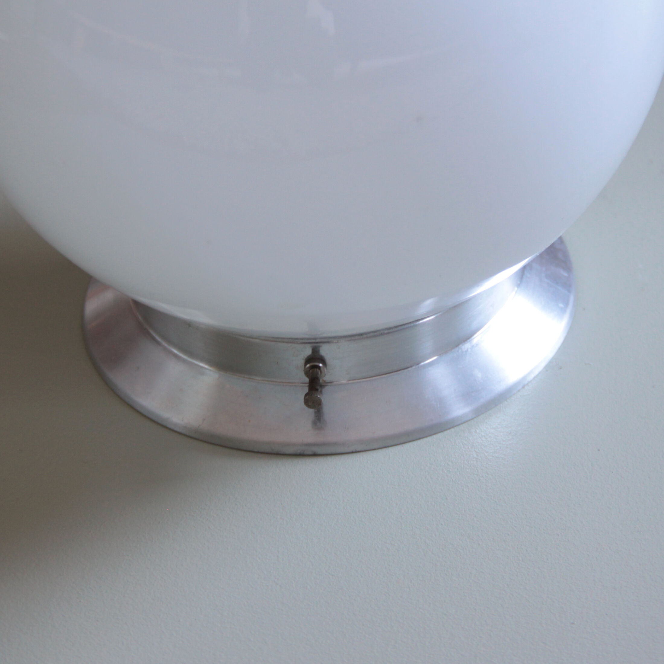 Old opaline globe wall lamp or ceiling lamp vintage diameter 20 cm and aluminum base