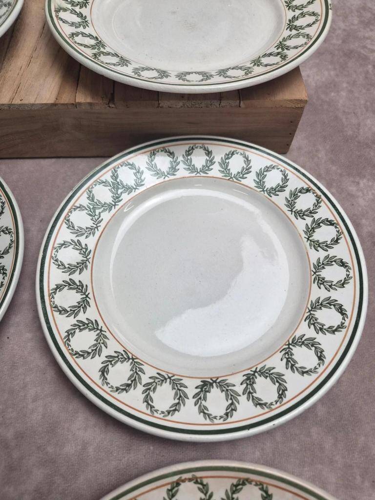 Set of 8 dessert plates Saint-Amand Hamage model Marceau – antique earthenware