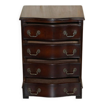 Commode à façade serpentine en bois dur vintage