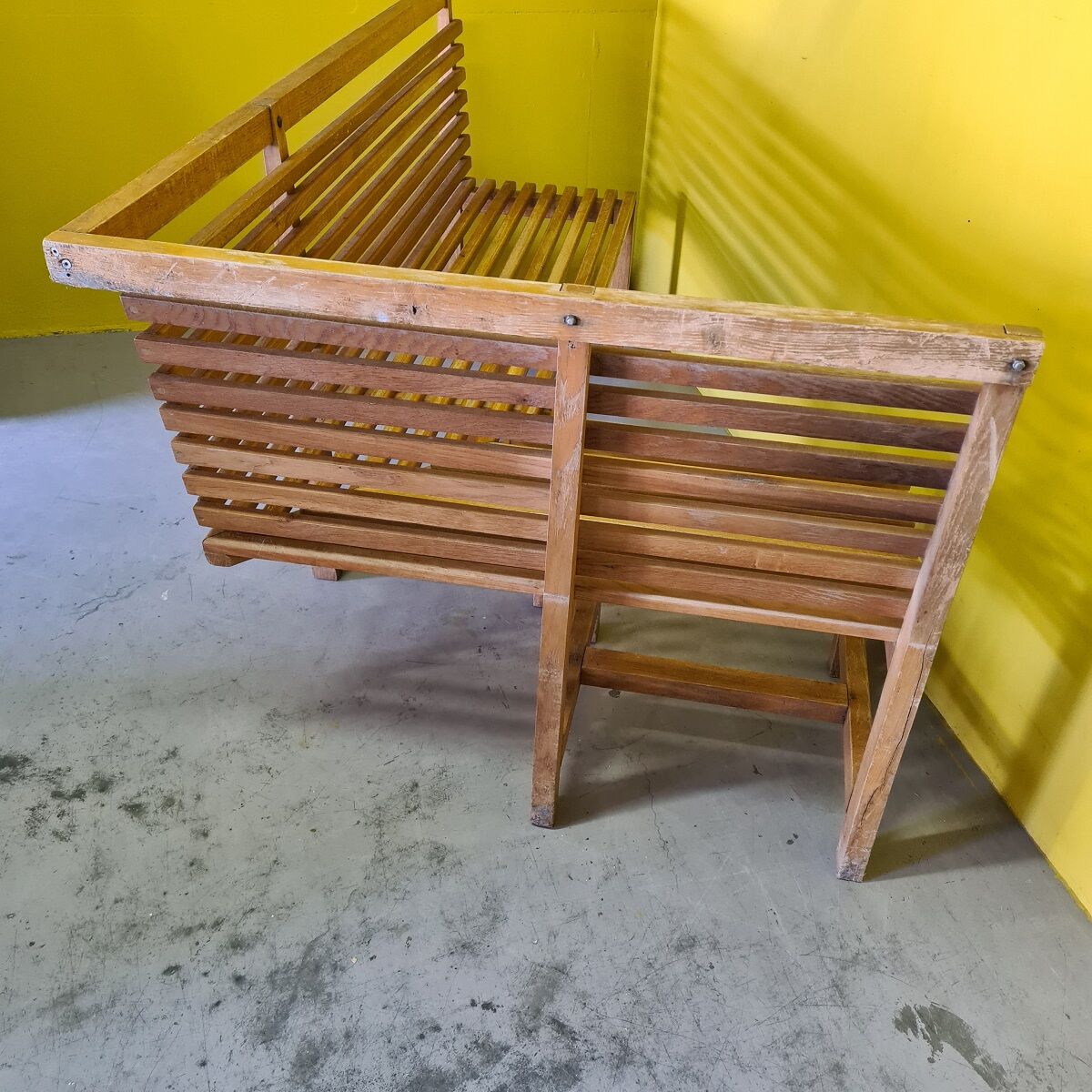 Vintage french beech wooden sauna or salon corner bench, second half 20th century