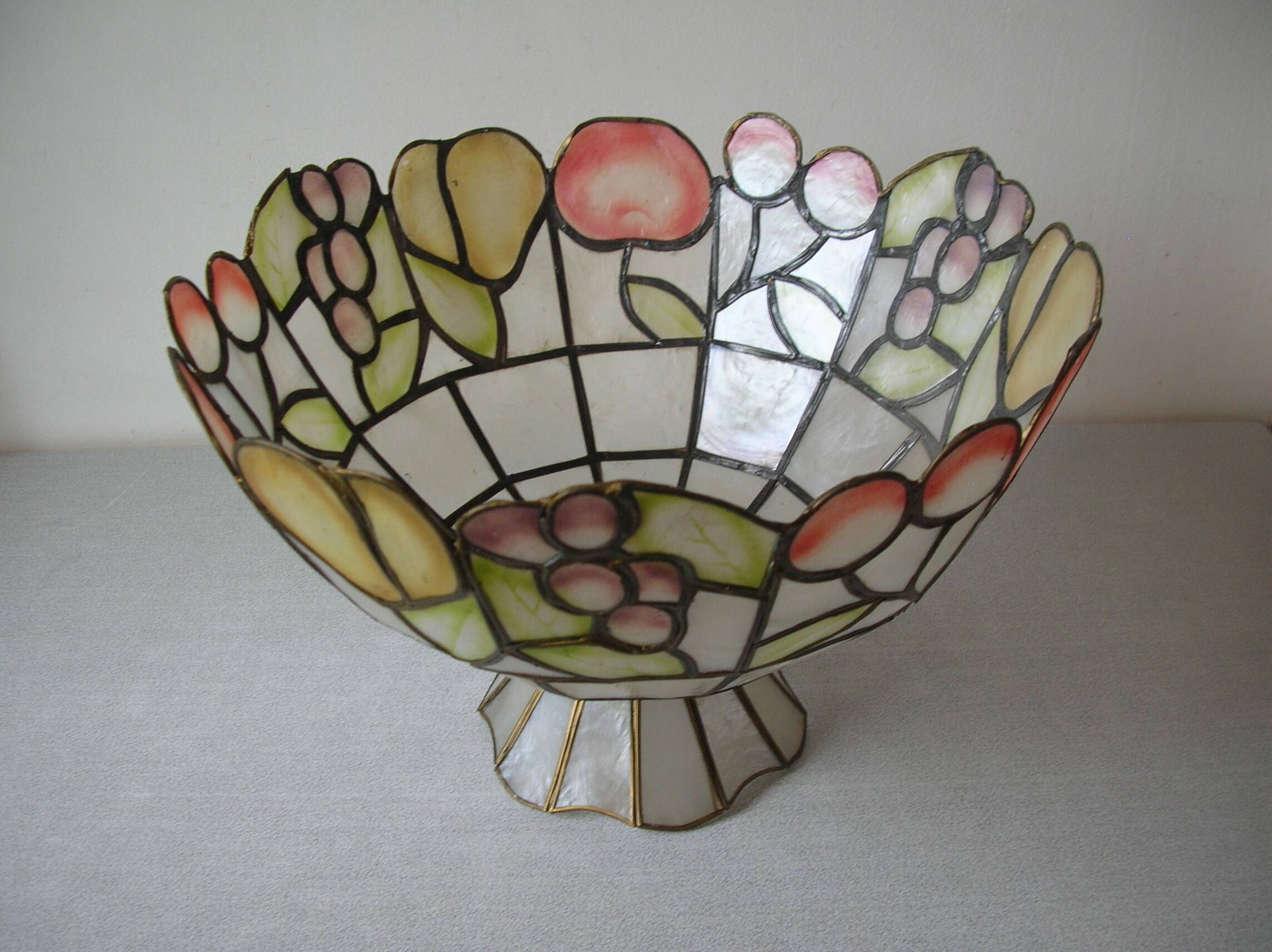 Old large mother-of-pearl brass lampshade stained glass style fruit decor 31 cm