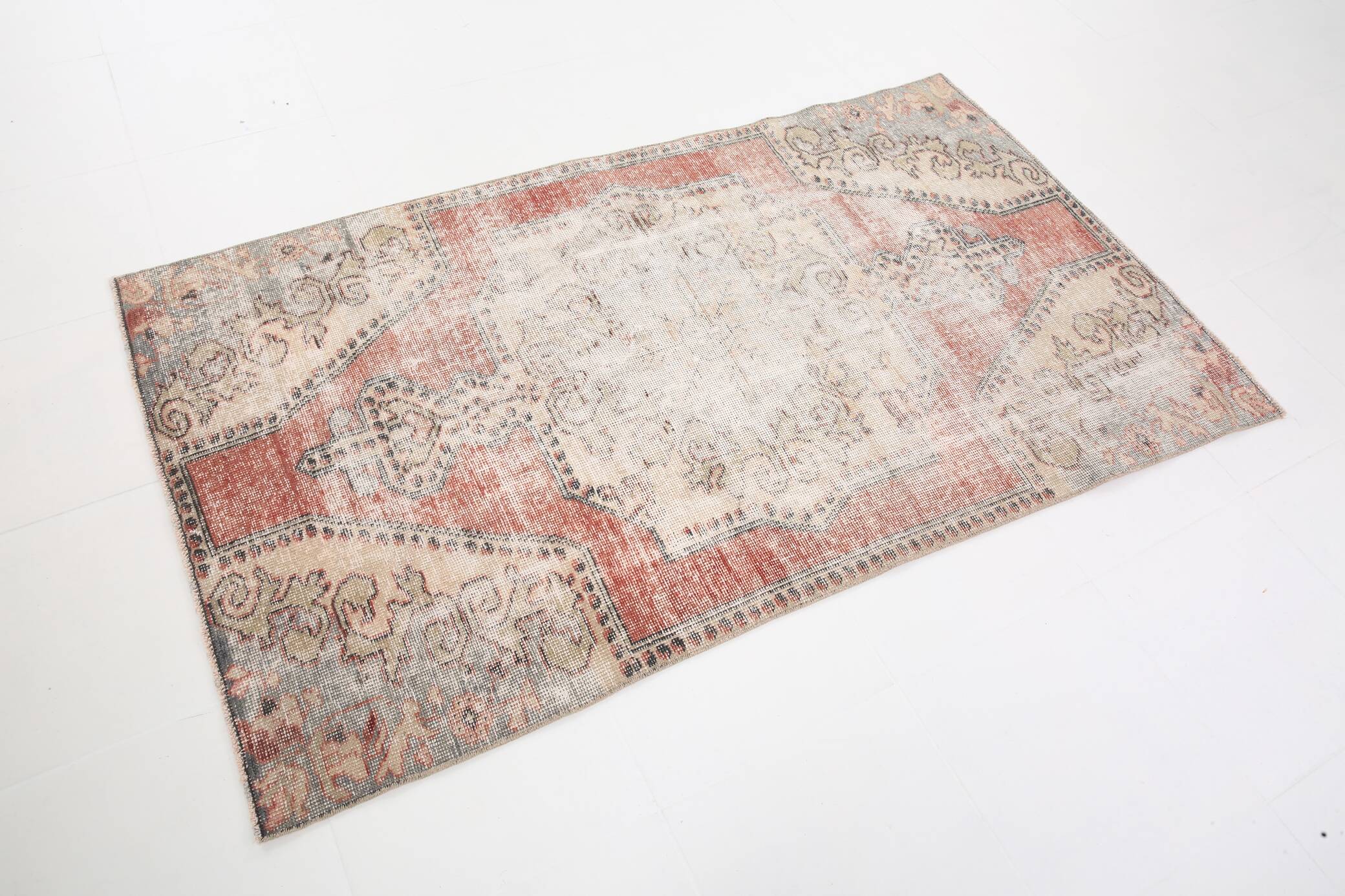 3x6 Rug For Laundry Room Red Beige Antique Vintage Rug, 110x193Cm SK 2797