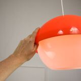 Suspension italienne Space Age en plexiglas orange et laiton, années 1970