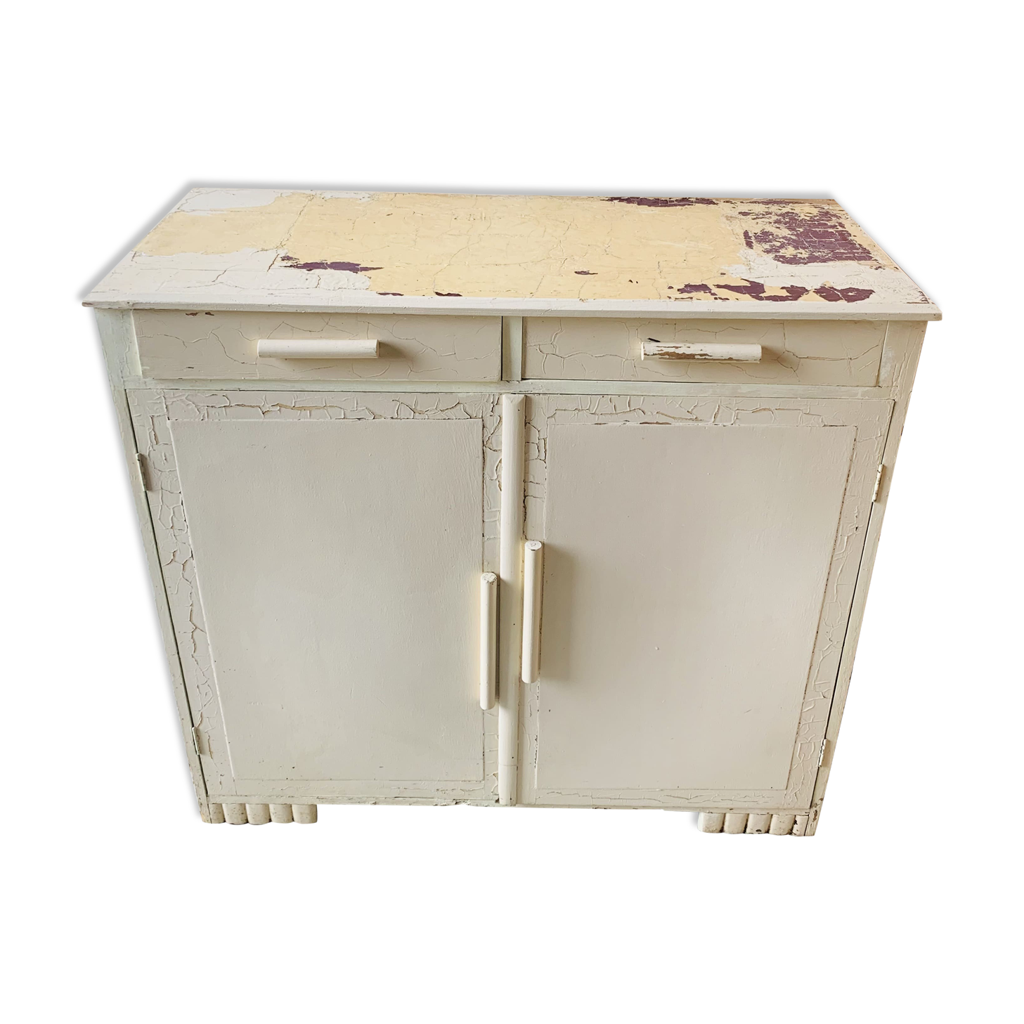 Buffet with elephant feet