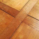 Solid oak dining table