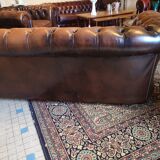 Brown leather chesterfield sofa 3 places