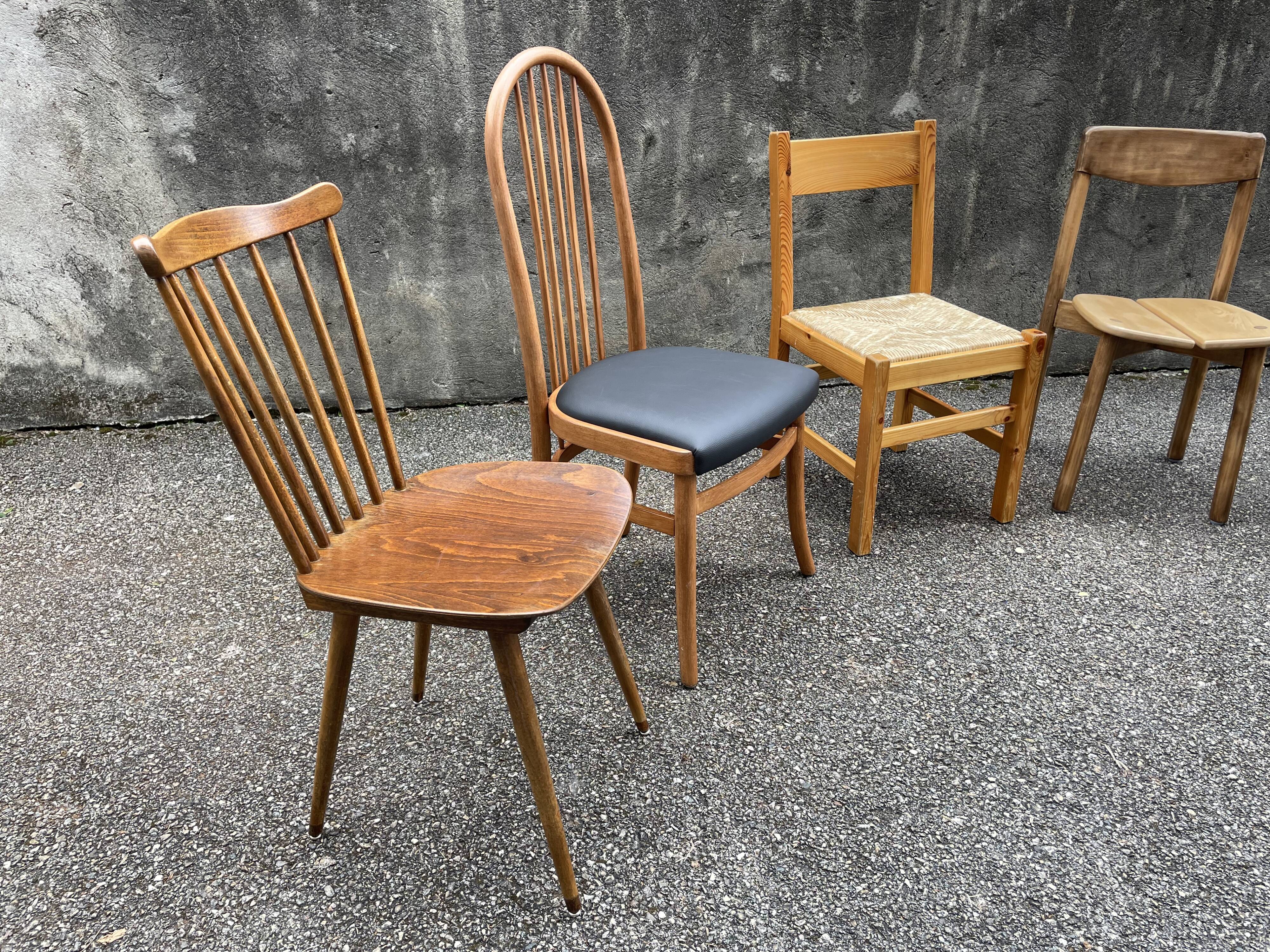 Series of 6 mismatched vintage chairs