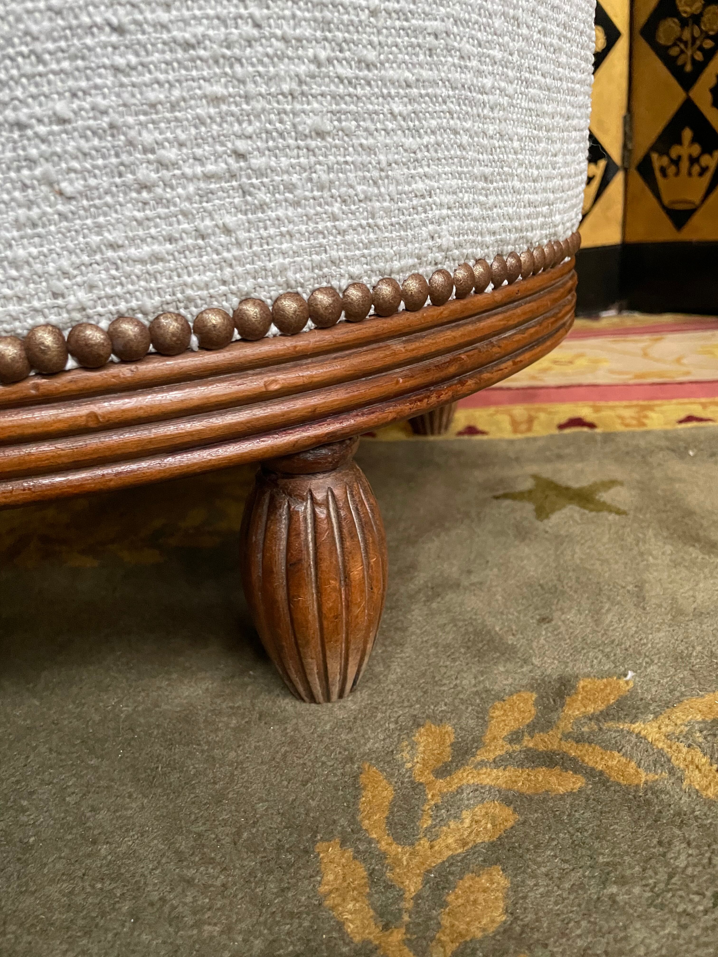 Pouf Art Deco era restored