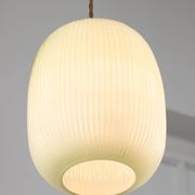 Lampe à suspension mid-century en laiton et verre, italie
