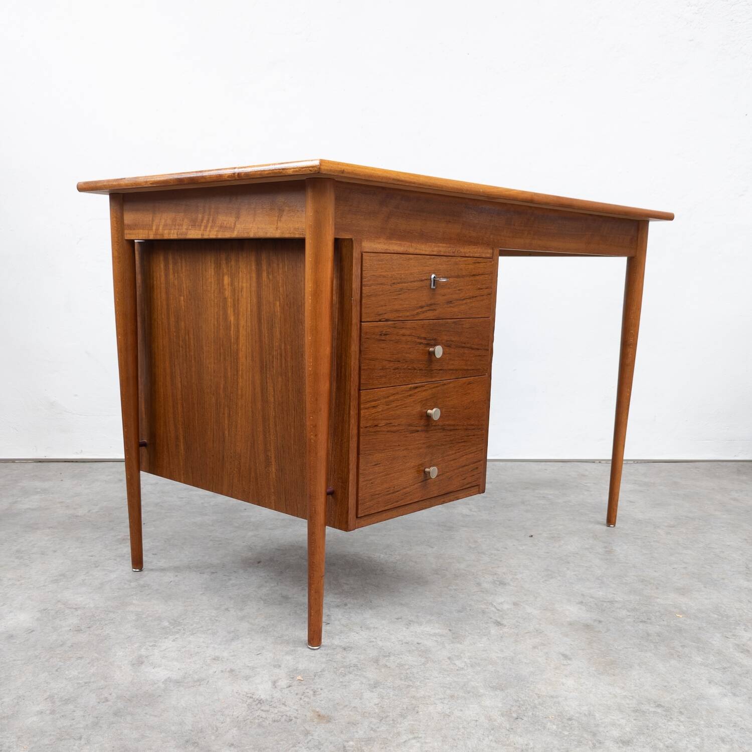 Mid Century desk by Karel Vyčítal for Dřevotvar Jablonné, 1960s
