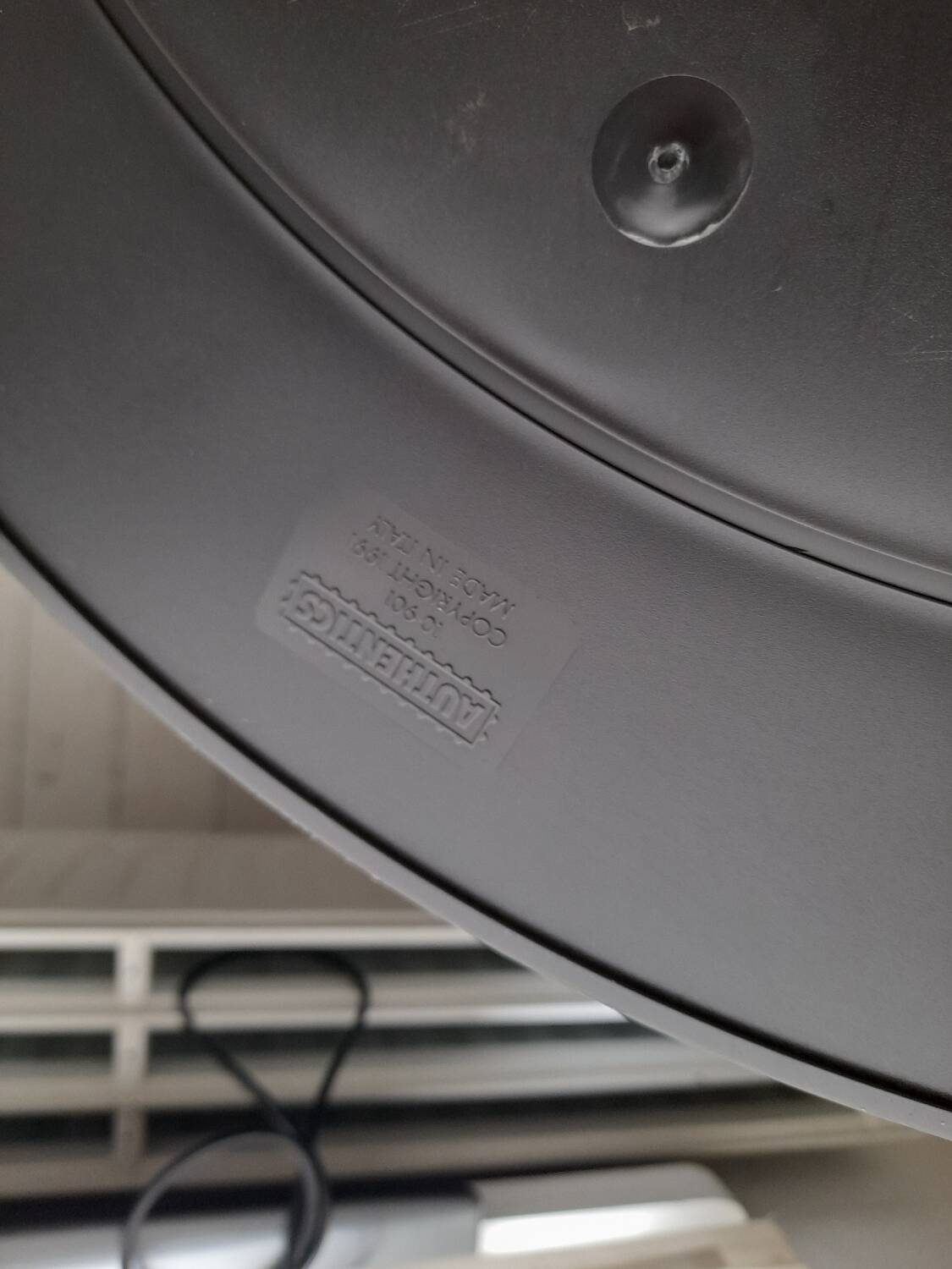 Wave magazine rack by Maier-Aichen 90s